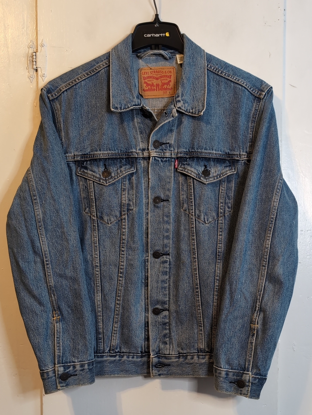Levi's Trucker Jean jacket men's large